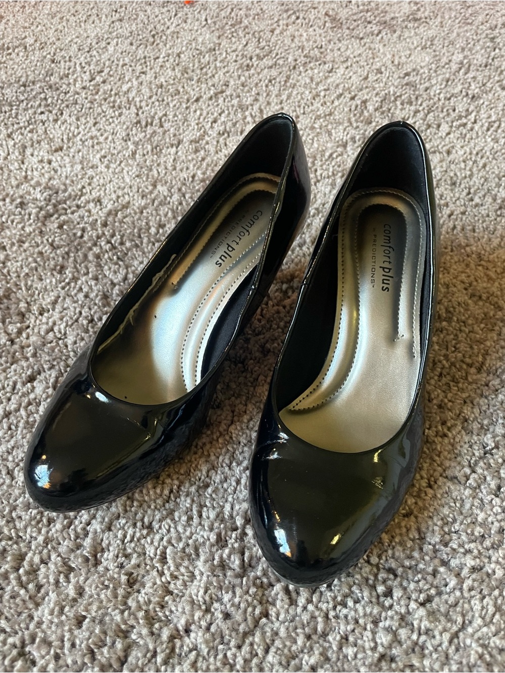 comfort plus by Black Patent Round-Toe Low Heel Pumps